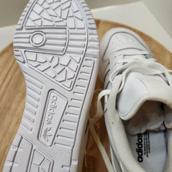Adidas Rivalry Low Sneakers – Women’s Size 8 – White - Picture 10 of 12